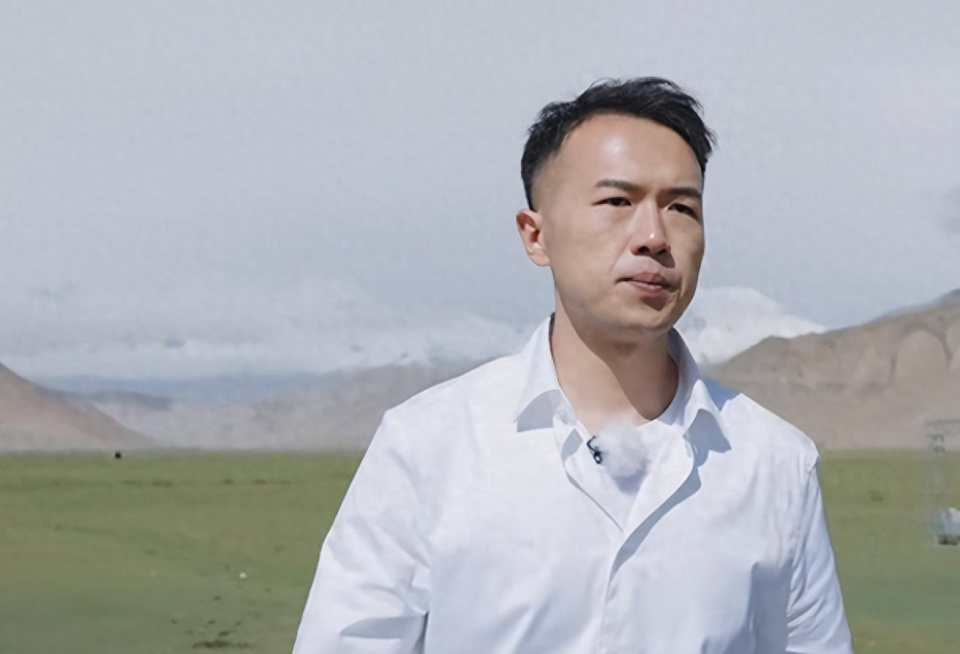 《再见爱人3》:张硕这一个细节转变,说明了他根本不爱睡睡_腾讯新闻