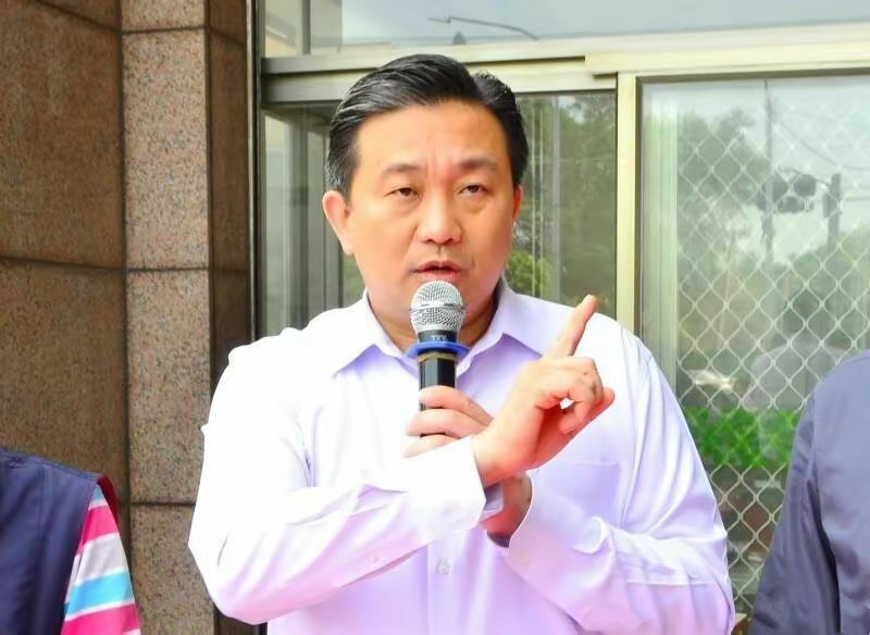 "绿委"王定宇挨轰泄密:公开宣布考察军事基地地点,法国都傻眼-腾讯