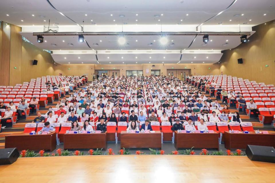 深圳福田大安全教育360守护师生幸福成长