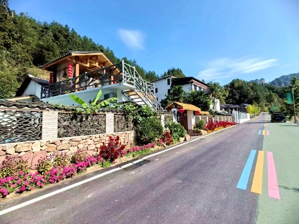 农村人居环境整治见成效张家界武陵源美丽屋场托起幸福生活