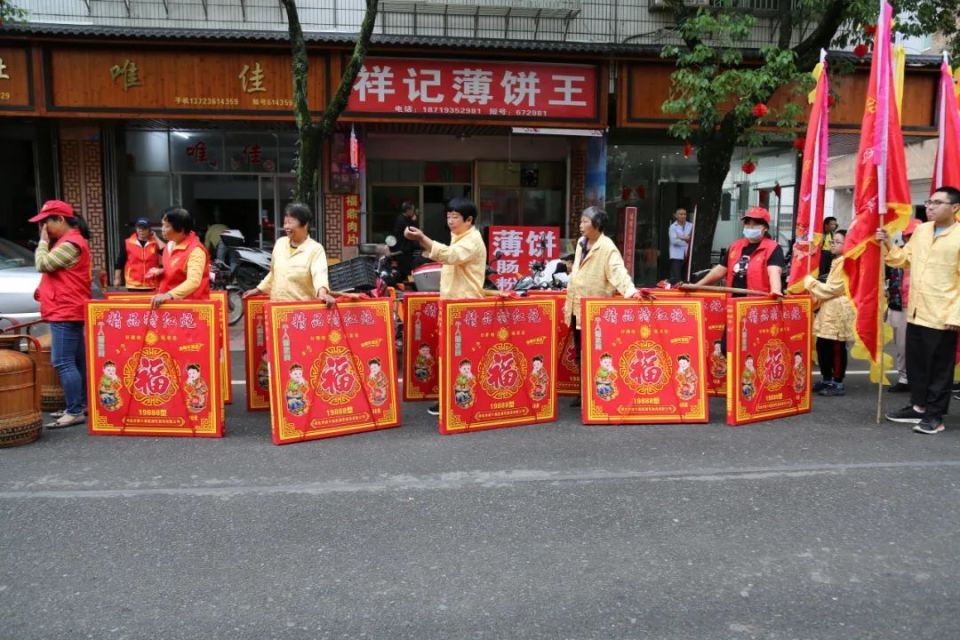 梅州这里千余人祭祖盛典67_腾讯新闻