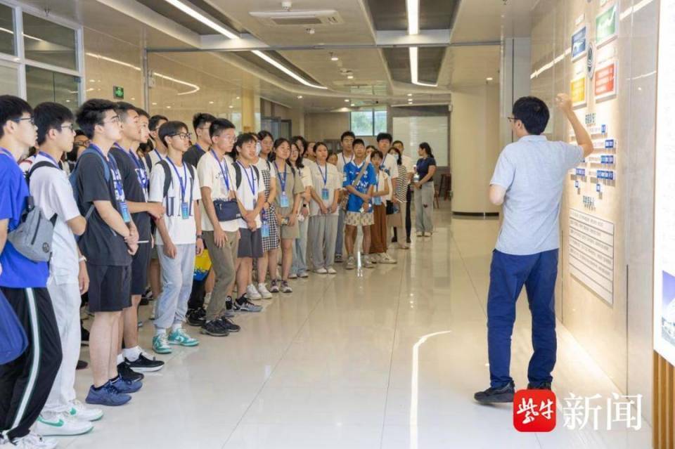 无锡"科普61盟芽"系列活动暨江南大学科技体验夏令营启动