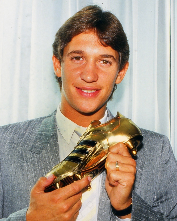 直到现在,莱因克尔依然是英格兰队的世界杯最佳射手,他的10粒进球中有