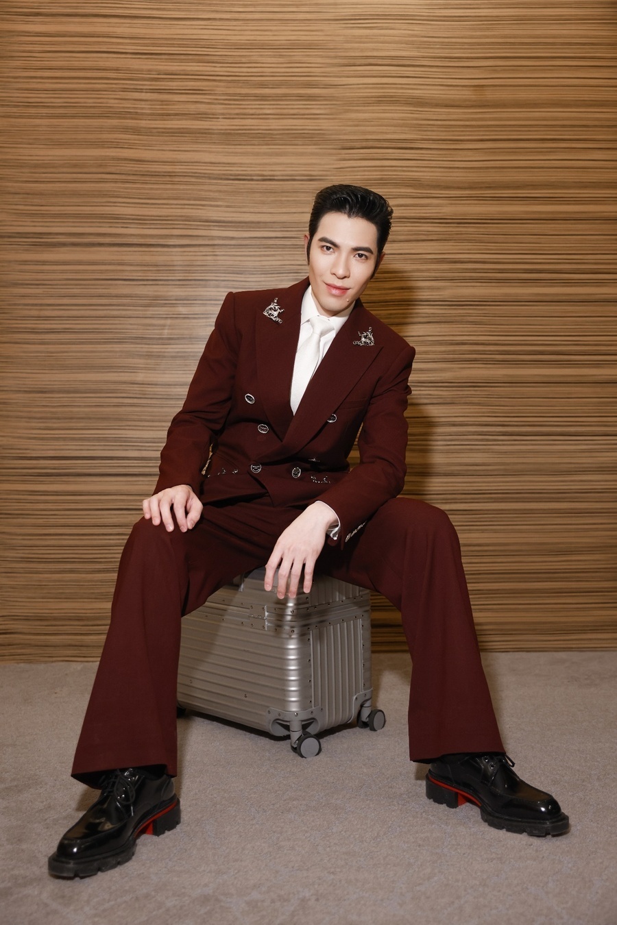 萧敬腾四登春晚舞台,蛇年一首《我可以》唱出央视严选含金量!