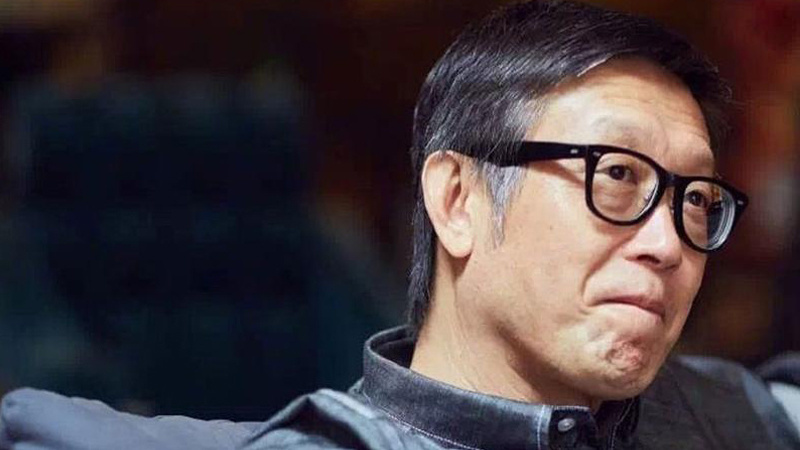 港影：《无间道》，刘伟强的疑惑，与顶级商业电影的大旗_腾讯新闻