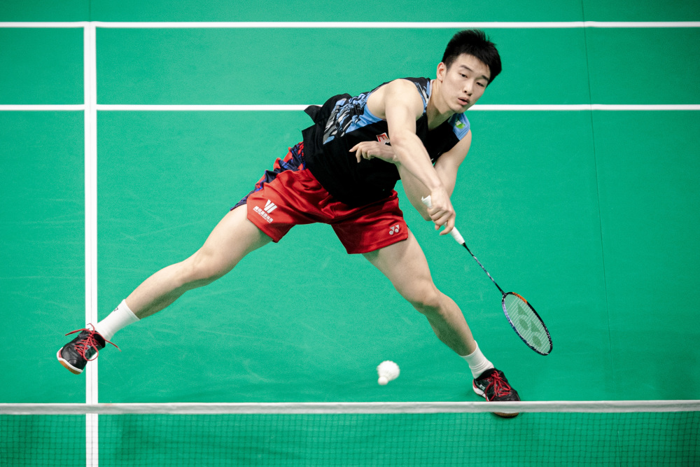 羽毛球亚锦赛李诗沣晋级男单决赛