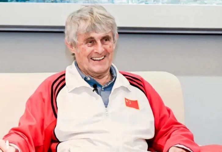 暗示扬科维奇不行米卢看完比赛后发声国足急需1名好教练