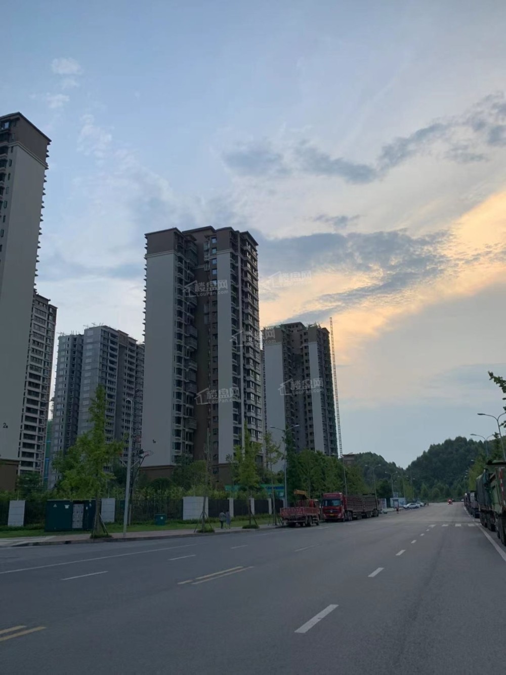 乐山美的珺御府售楼处电话:400-016-9676转6666-售楼处地址-详情电话