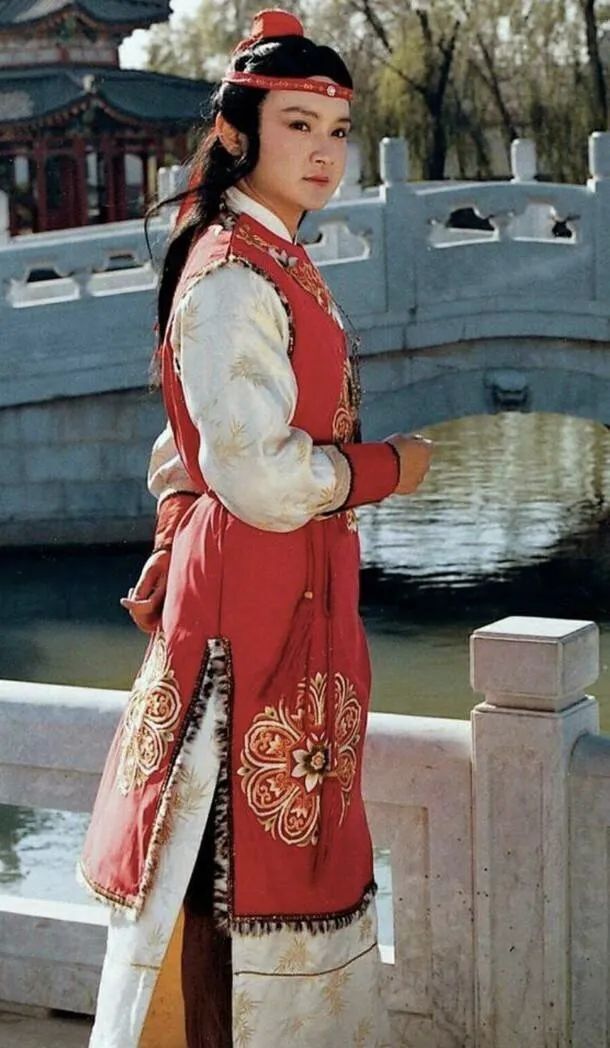 87版红楼梦贾宝玉来龙华带你重走大观园