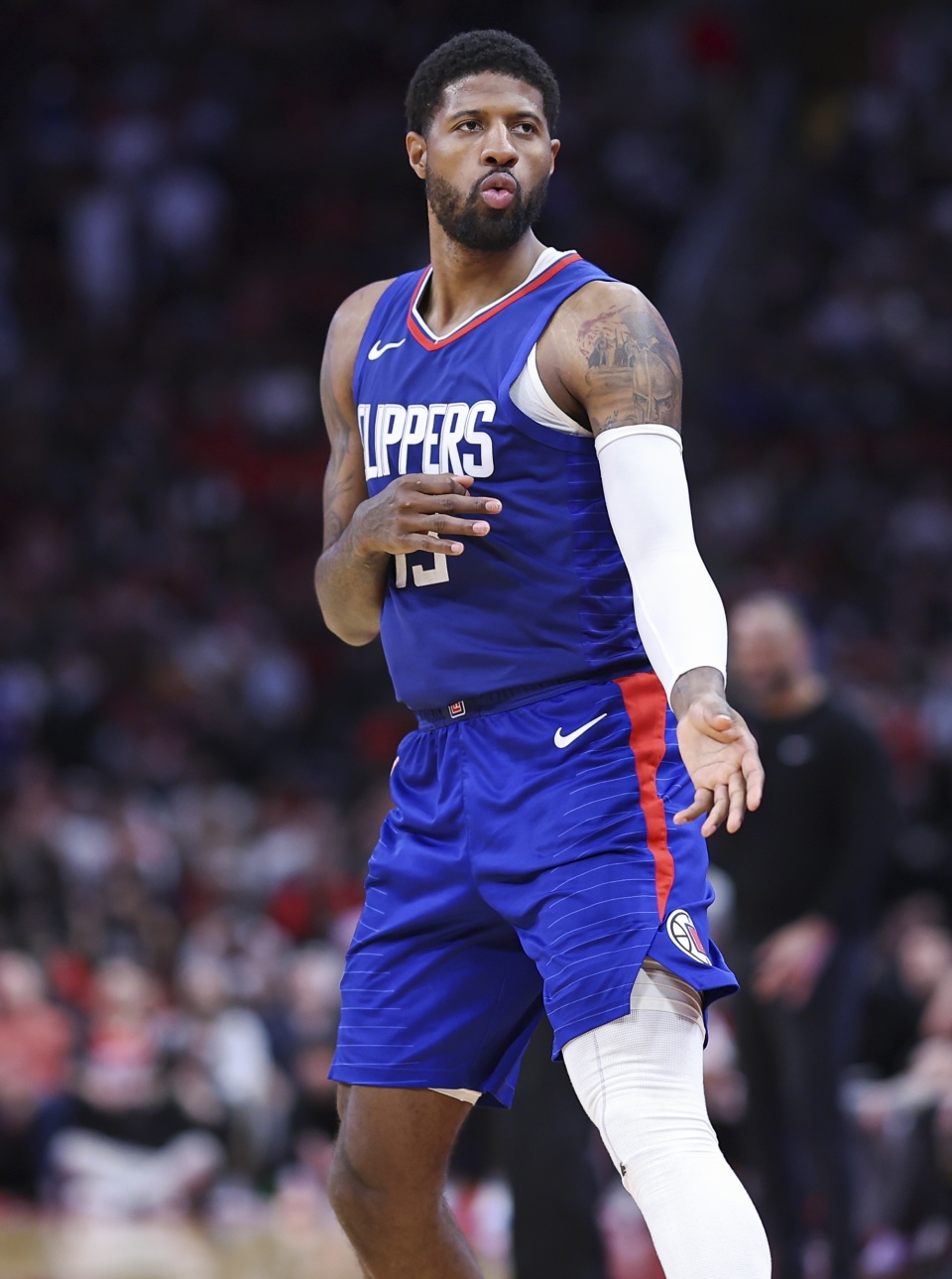 分析|自由市场早期的赢家和输家:赢家雷霆&76人&魔术 输家湖勇掘