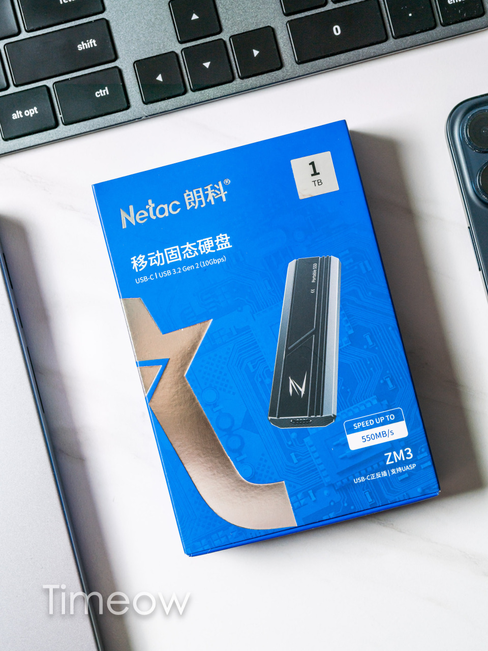 将1tb数据随身携带 超迷你的朗科zm3 ssd移动固态硬盘_腾讯新闻