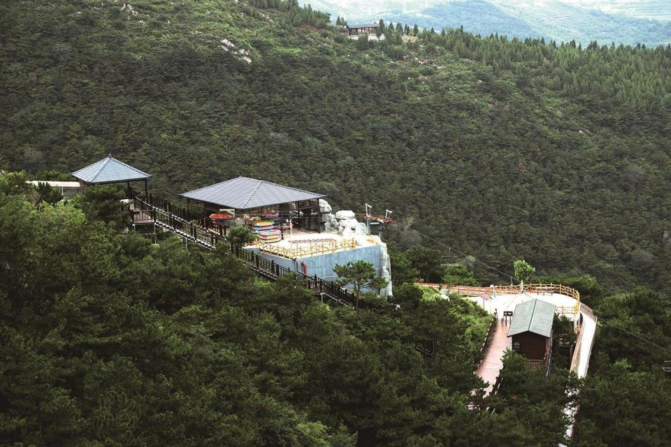 迁西县凤凰山旅游区:打造京津冀全域全季旅游康养度假基地