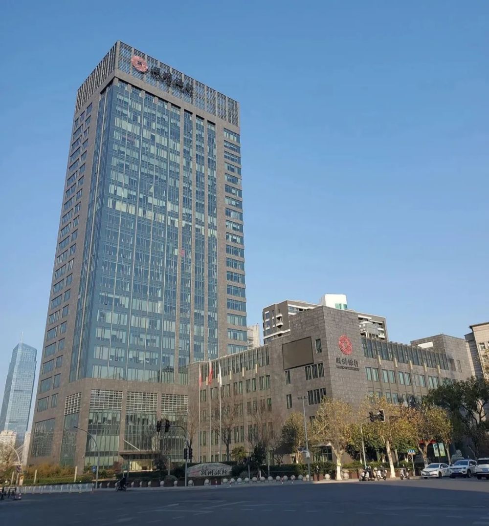 区域集中度高,中型企业不良率逾2%,湖州银行闯关a股能否顺利?