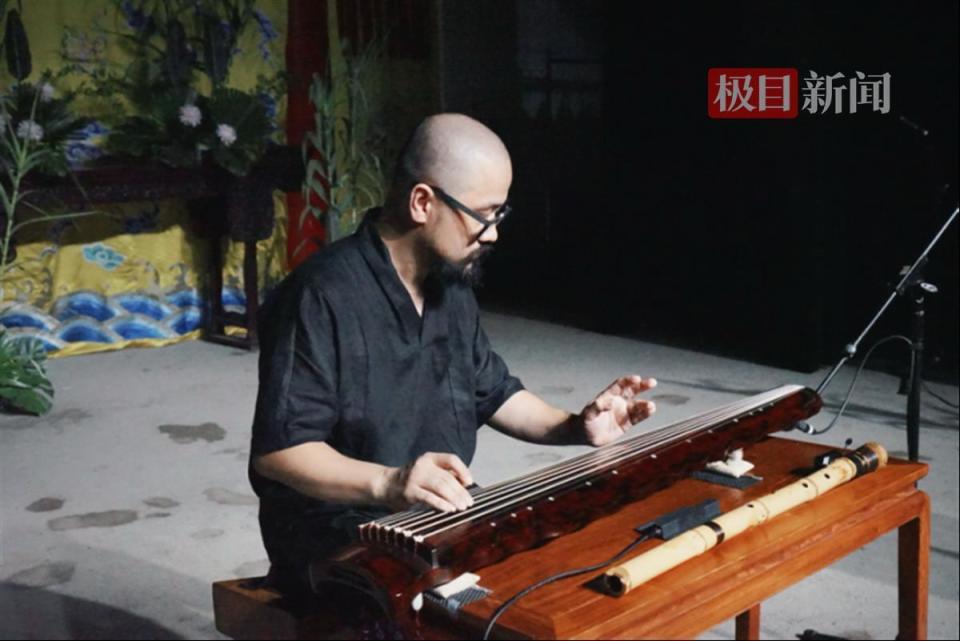 琴系江城九地青年琴人古琴音乐会在江夏谭鑫培戏楼举行