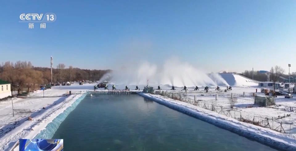 哈尔滨的大雪雕为啥白净又敦实？没有黑科技 只有纯净水  第3张