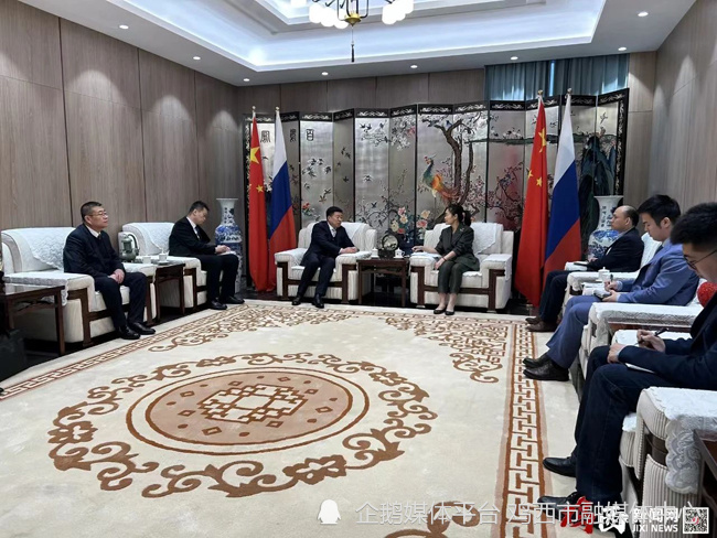 鲁长友率鸡西代表团赴俄滨海边疆区进行工作访问扩大领域实现全方位