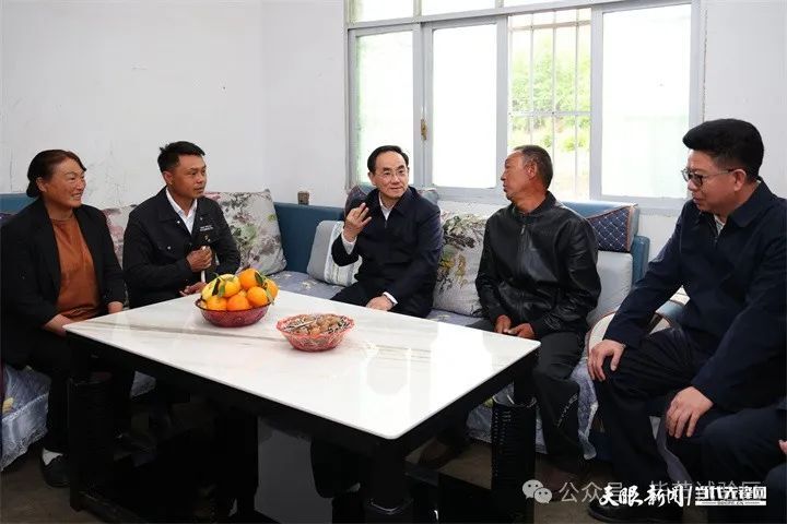 徐麟在毕节市威宁自治县调研_腾讯新闻