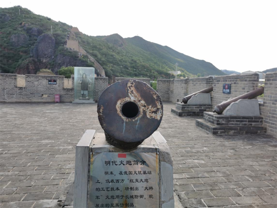 登"门"问"道"览"大好河山"——走进张家口大境门景区