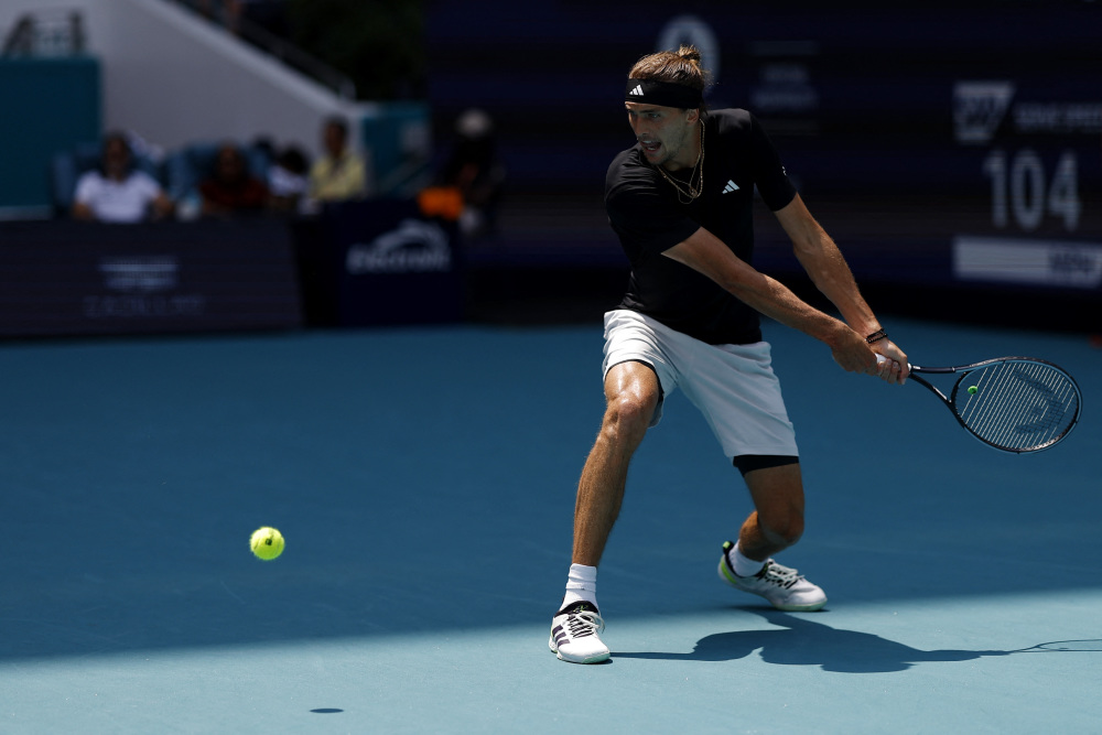 网球——迈阿密公开赛:兹韦列夫胜毛罗然(3)