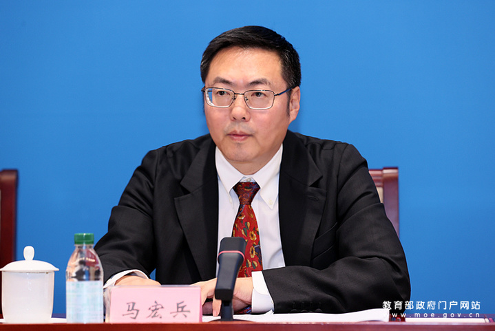 中国教育报记者 张劲松/摄一是支持实施特岗计划.