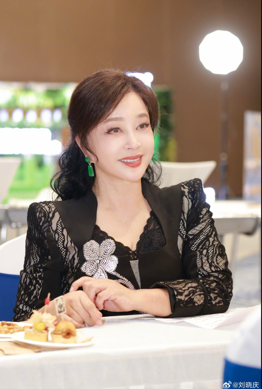 72岁刘晓庆称自己可以演妲己:具有魅惑,眼神很妖,演二三十岁没问题
