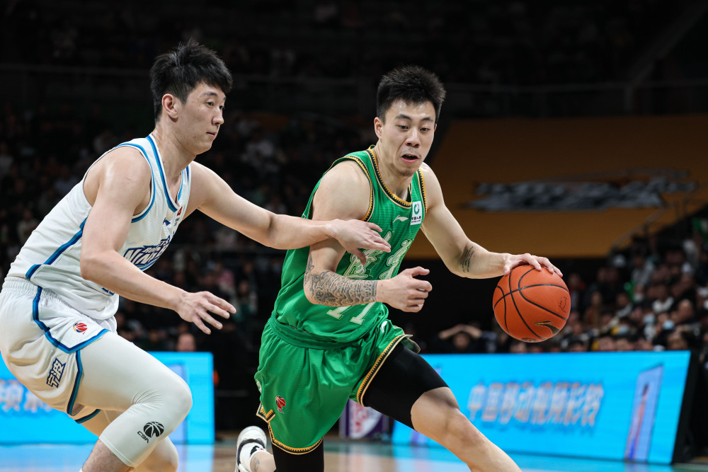 篮球cba常规赛辽宁本钢胜宁波町渥