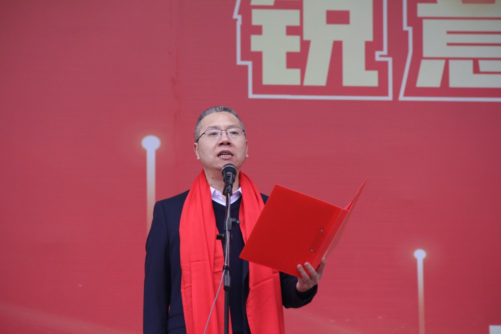 九年级学生代表彭程宇同学的发言表达每一位学子的心