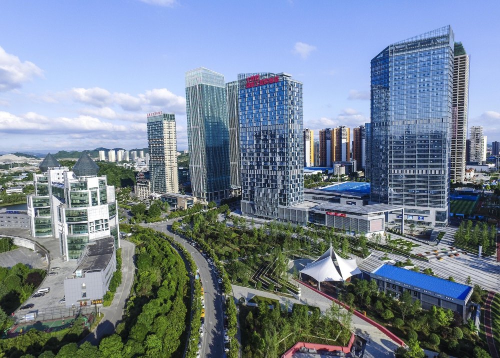 今年,贵阳高新区将以黎阳,振华,林泉"三圈"建设为抓手,聚焦生产,创新