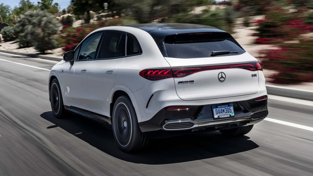 677马力37秒破百奔驰amgeqesuv实拍图发布