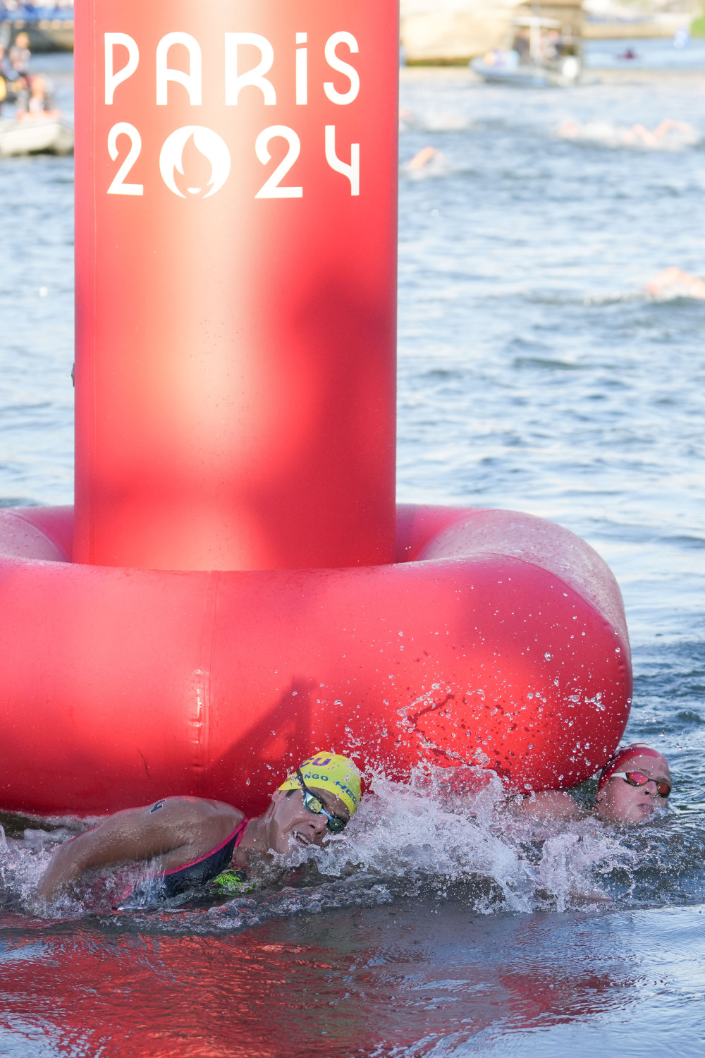 巴黎奥运会丨马拉松游泳——男子10公里赛况(2)