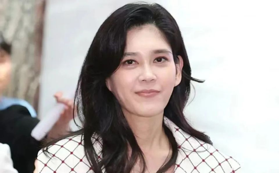 森林北翻车10天后,李富真出来教她做人了?