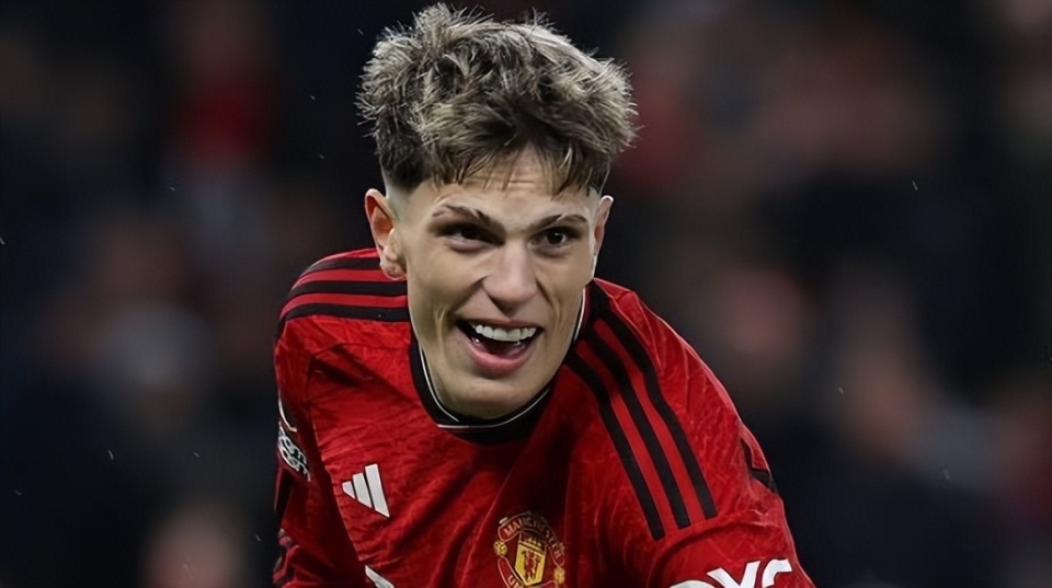 曼联vs利物浦滕帅要搅局英超争冠b费胖虎坐镇3大新星领衔中轴线