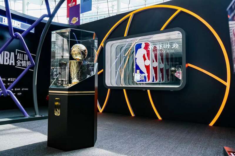 体验篮球文化，NBA《全情投入》巡回展在京开幕_腾讯新闻