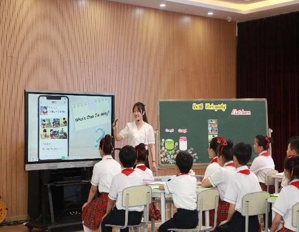 聚焦新课标赋能新课堂延边州小学英语教学研讨会龙井实验小学校召开