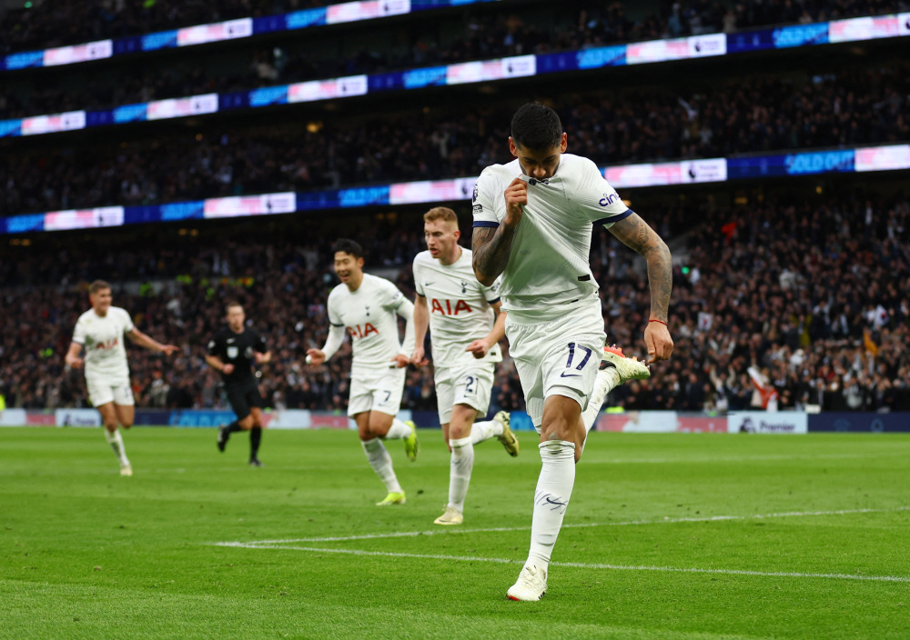 足球英超热刺胜水晶宫