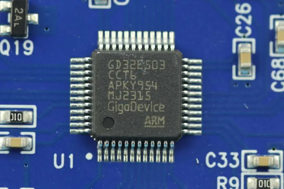 gigadevice兆易创新gd32e503cct6用于屏幕显示和整机控制的mcu来自辉