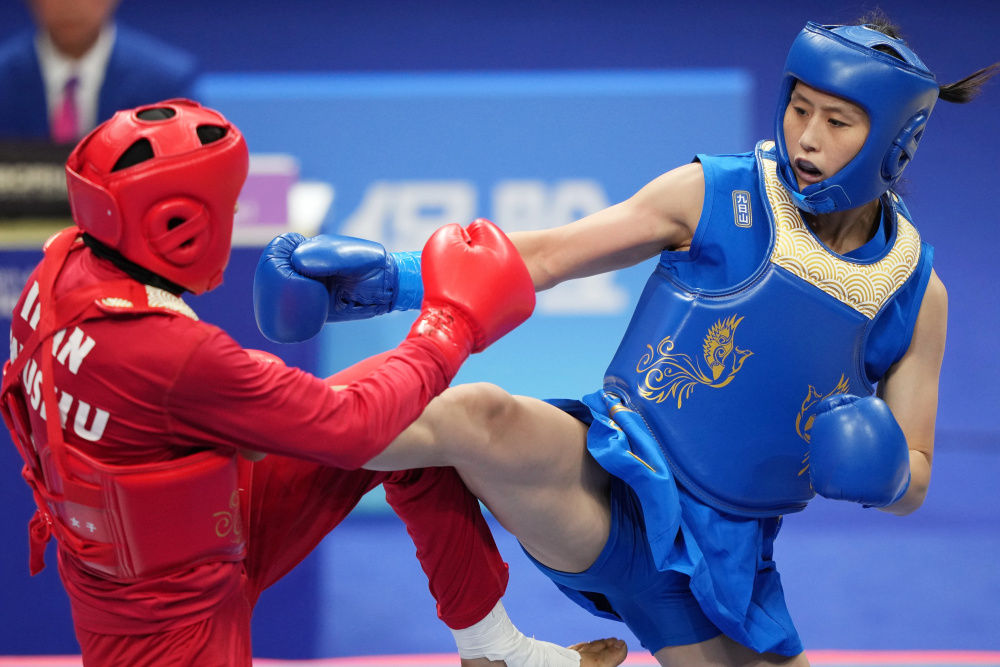 武术——吴晓微晋级散打女子60公斤级决赛_腾讯新闻