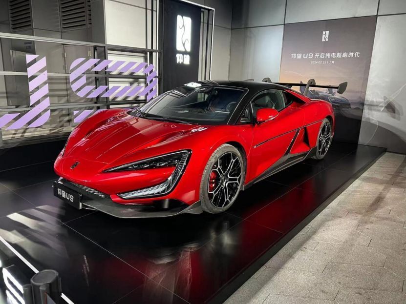 仰望u9卖168万不贵全新国产普拉多预售4757万太高