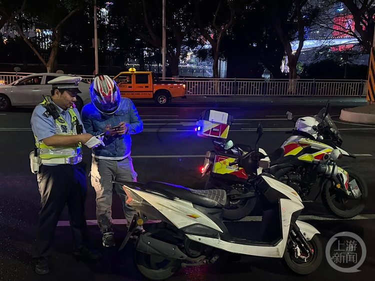 为考生护航!重庆交巡警开展机动车"降噪"行动