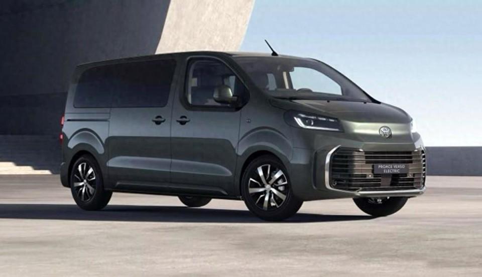 从官图来看,这辆纯电动版本的丰田proace electric取消了燃油版的上