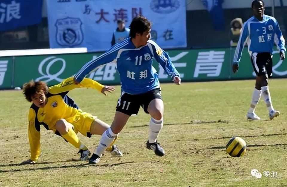 大连足球史上今天2005年中超首轮实德30四川冠城张耀坤pk朱挺邹捷4月3