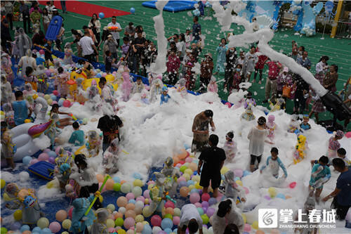 昆明市云著幼儿园举办"夏日甜蜜,亲子共乐"六一儿童节活动