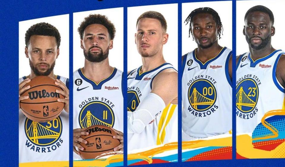 科尔直加摆出了五小阵容,让追梦格林担任首发中锋,这是勇士的杀手锏.