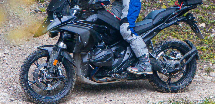 大小眼没了宝马r1300gs最新路试图曝光将搭载前后毫米波雷达