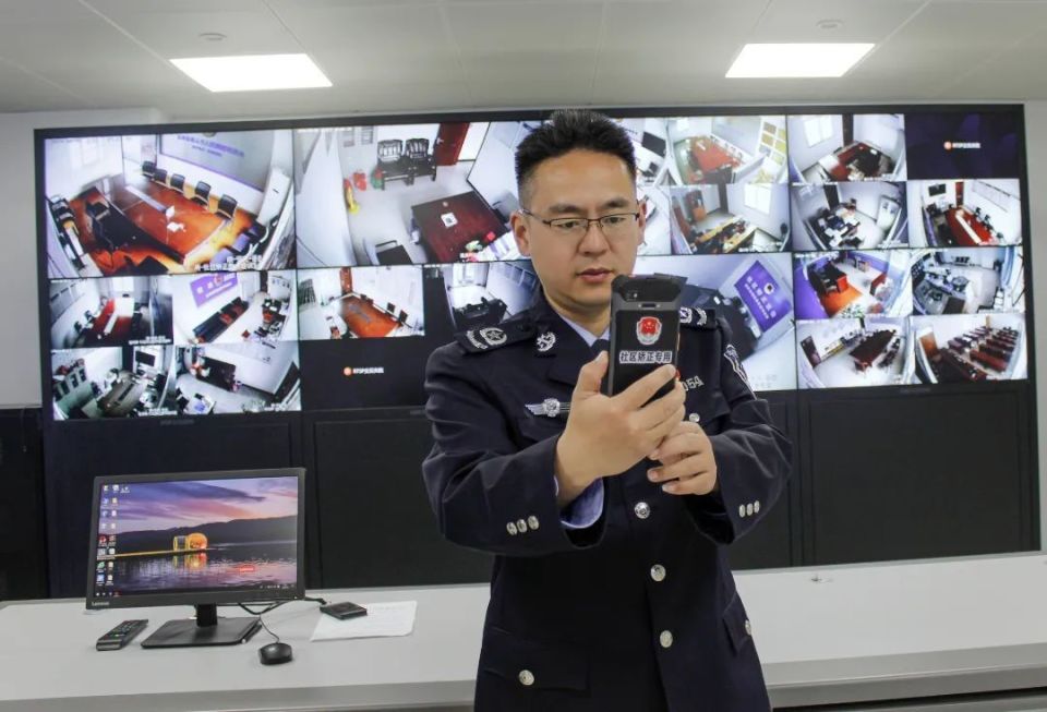 向他们致敬!