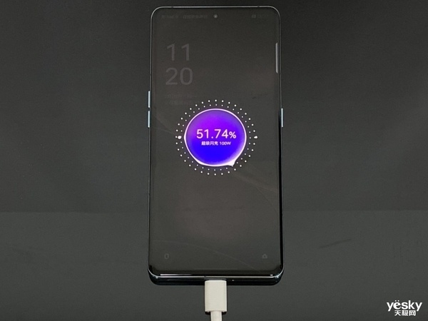 100w超级闪充 5000mah大电池,oppo find x6 pro缓解"早八人"电量焦虑