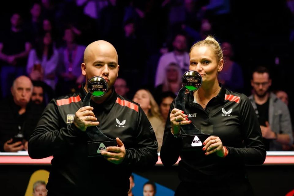 世界混合双打赛开始前,马克·艾伦宣布由于个人原因退赛,避免了与前妻