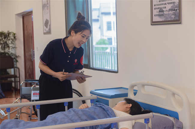 江西资溪举办养老护理员职业技能大赛