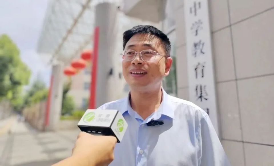 安康中学教育集团总校校长朱平说,集团校将借此机遇,加快融合,调动各