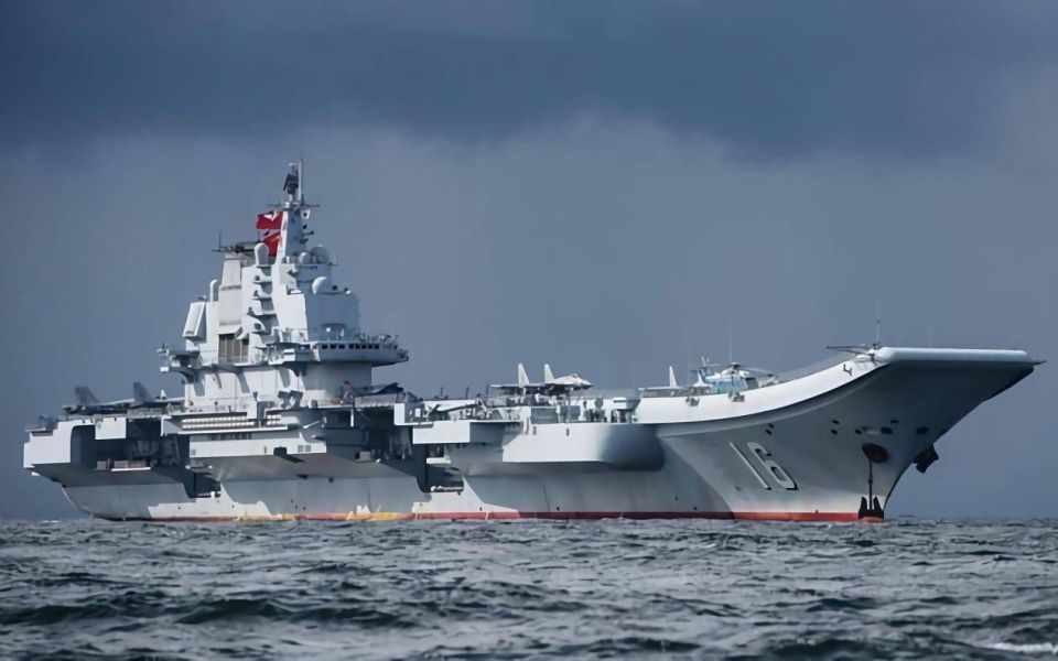 日本渲染辽宁舰穿越"第二岛链",中方发声